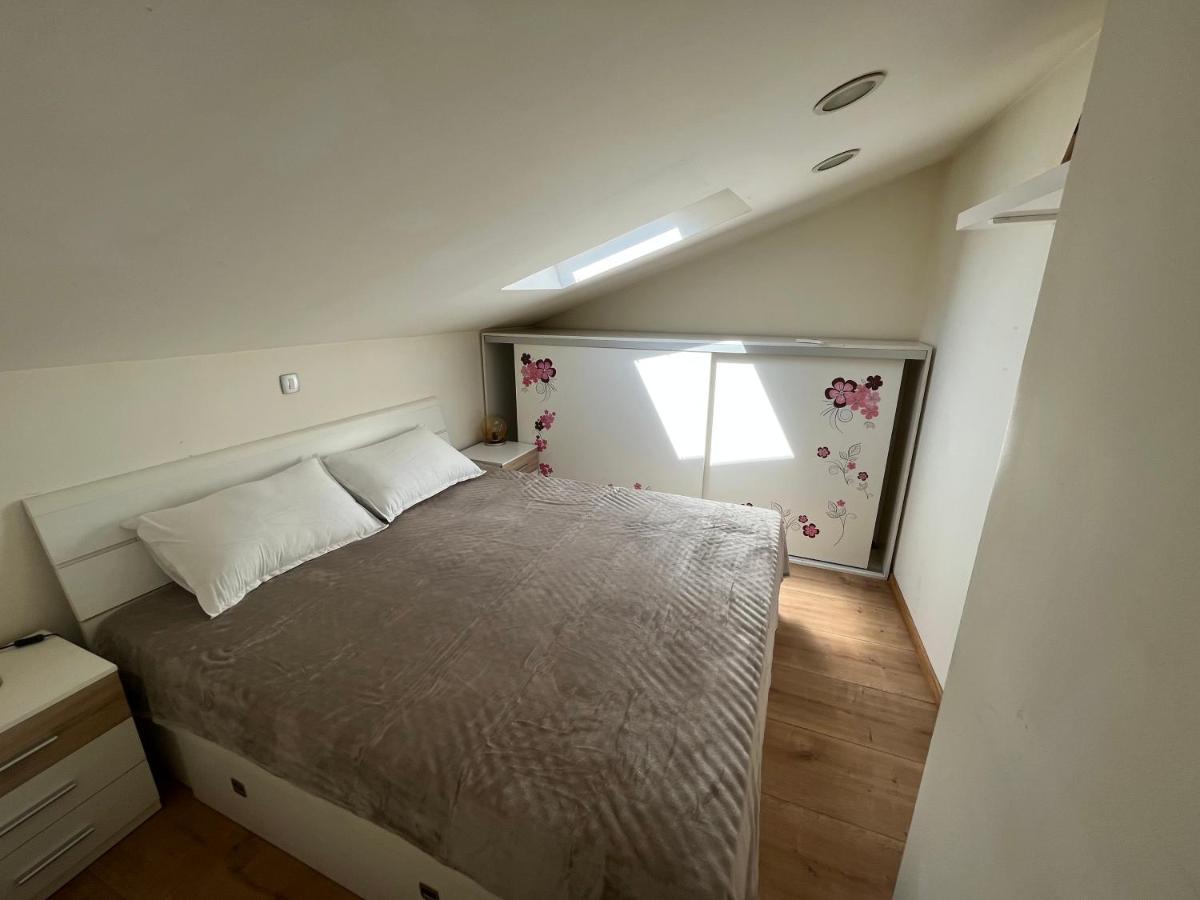 Apartment Hiza *
